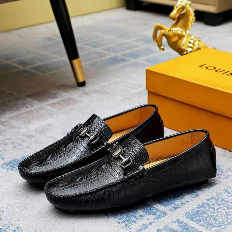 Picture of Louis Vuitton Shoes _SKULVsz38-45mnf022311936